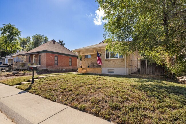 Building Photo - 3815 S Knox Ct