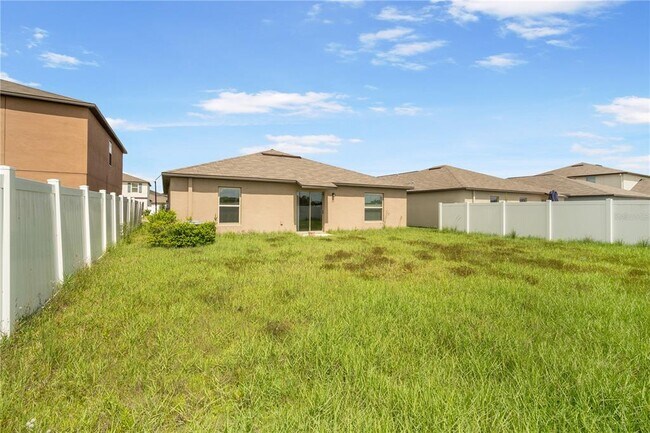 Building Photo - 10390 Scarlet Skimmer Dr