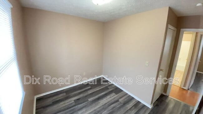 Building Photo - 425 Smalley Blvd