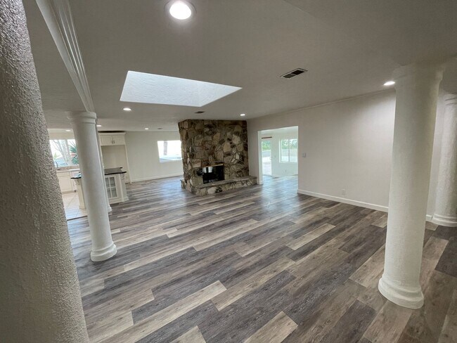 Building Photo - Tranquil Home in the Hills of Rancho Palos Verdes Overlooking the Los Angeles Harbor