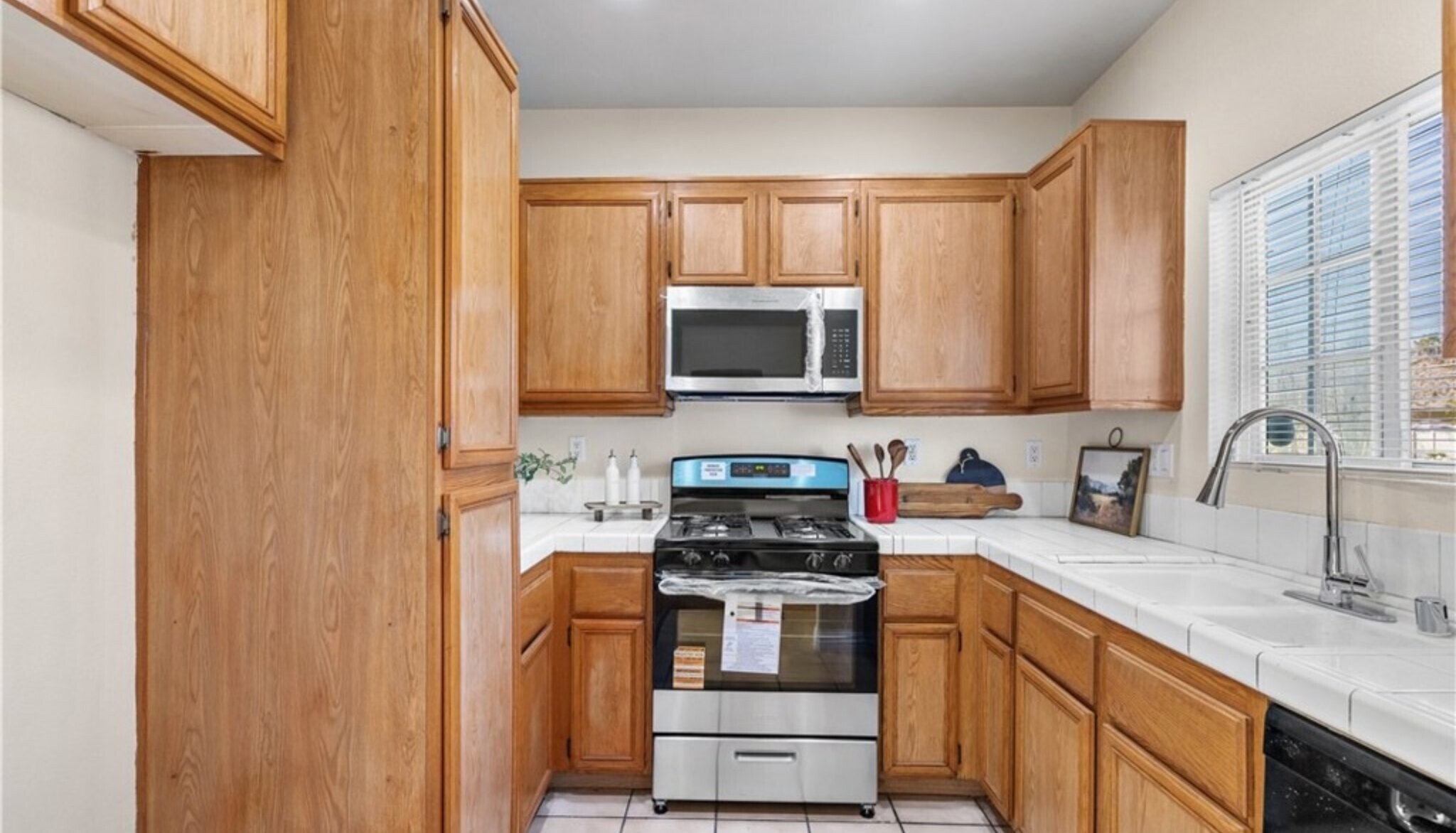 Building Photo - 7050 Dinwiddie St