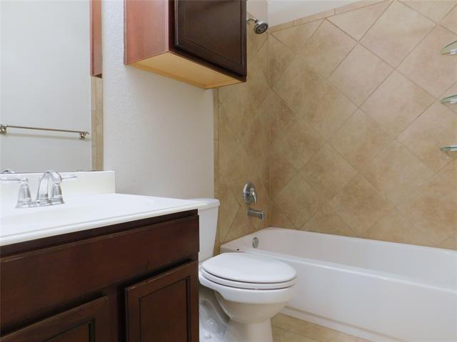 Building Photo - 4145 Indian Run Dr