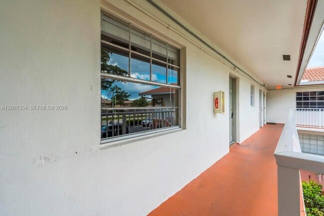Building Photo - 3100 Coral Springs Dr