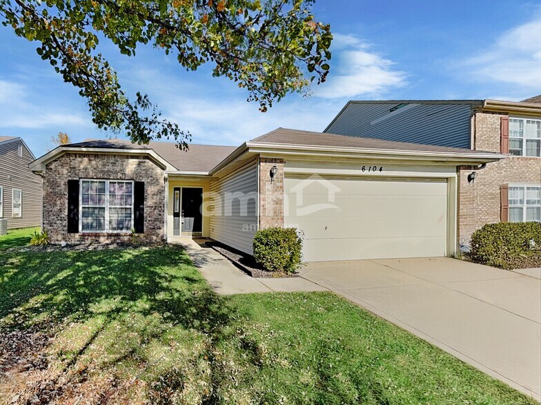 Primary Photo - 6104 Lake Freeman Dr