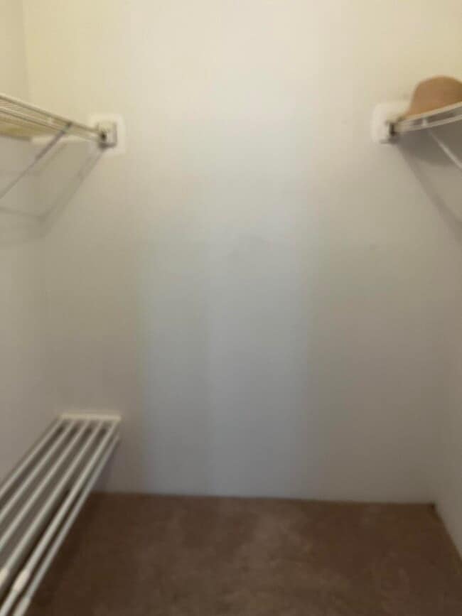 Building Photo - 7515 S Oriole Blvd