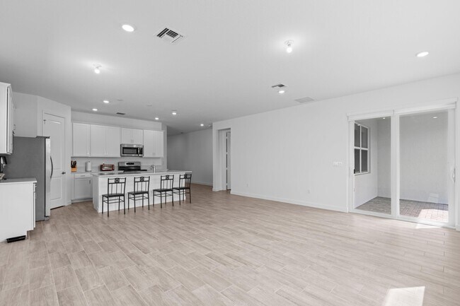 Building Photo - 5742 Graceful Wy