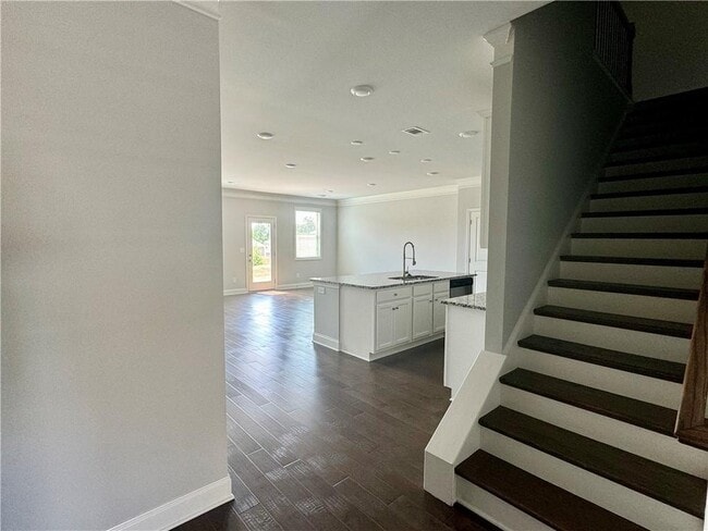 Building Photo - 3219 Weyhill Trl
