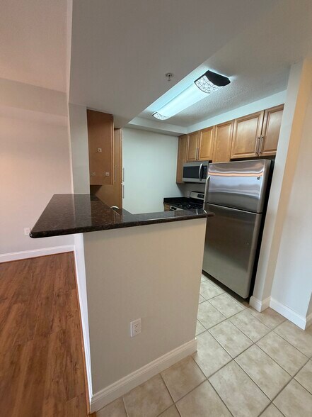 Kitchen - 11760 Sunrise Valley Dr