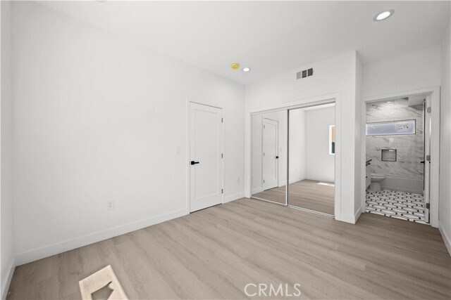 Building Photo - 642 N Boyle Ave