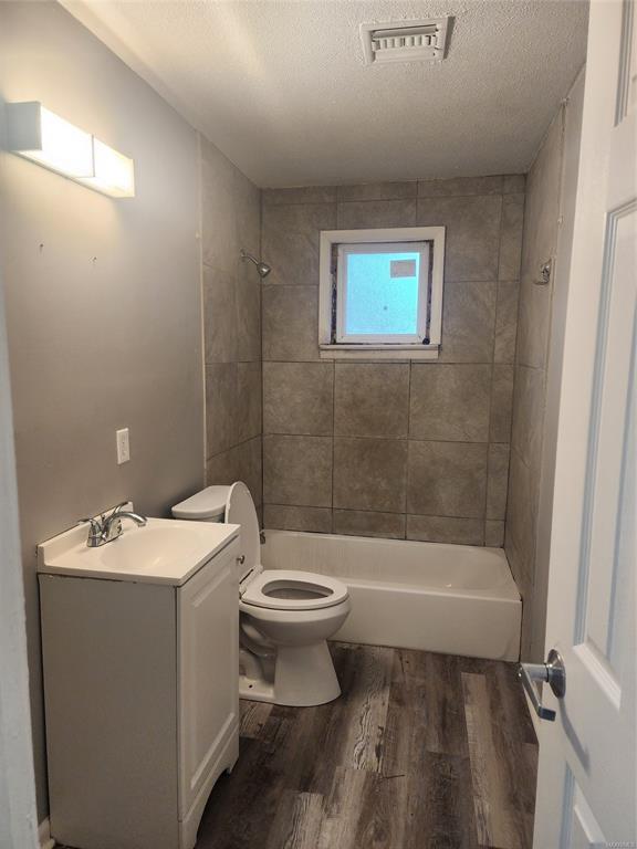 Building Photo - 4335 Rainbow Rd