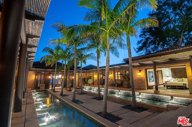 Building Photo - 24834 Pacific Coast Hwy