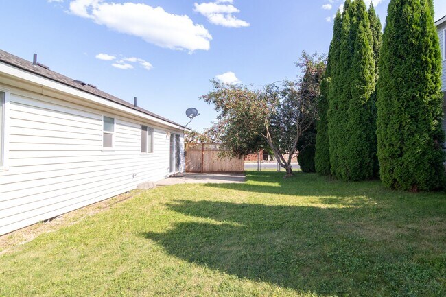 Building Photo - ***Coming Soon September 15th***Charming 3 Bedroom in Cheney