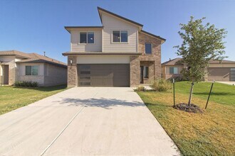 Building Photo - 425 Coda Xing Georgetown, TX 78633