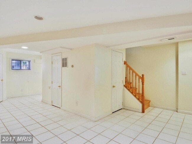 Building Photo - 1826 A St SE