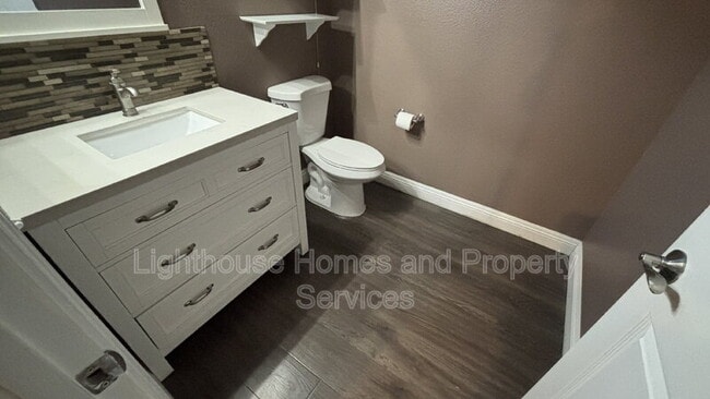 Building Photo - 6848 Baby Jade Ct