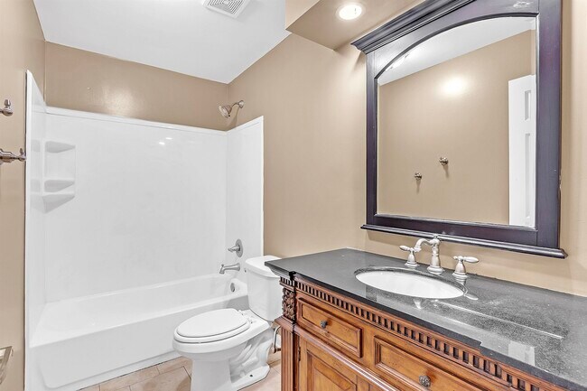 Building Photo - 7523 Bavarian Dr