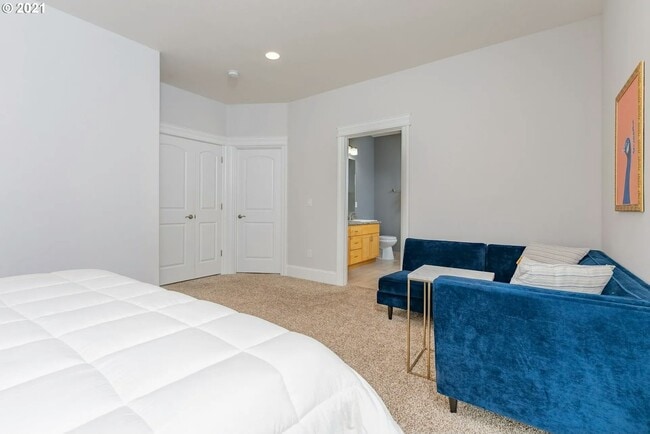 Building Photo - 7484 SW 194th Terrace