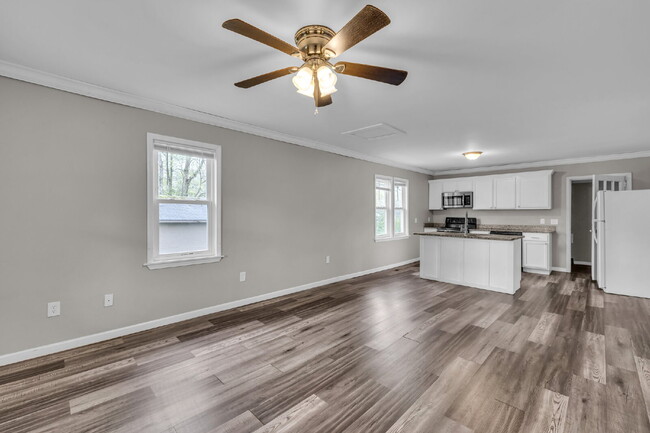 Building Photo - Cozy 2-Bed Home in East Brainerd – Quiet S...