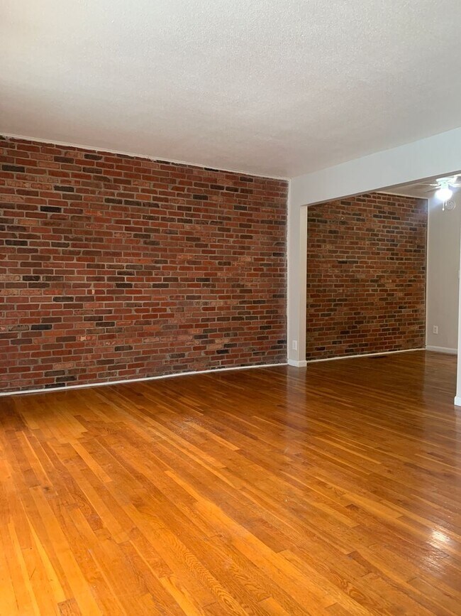 Interior Photo - Aspen Village Apartments
