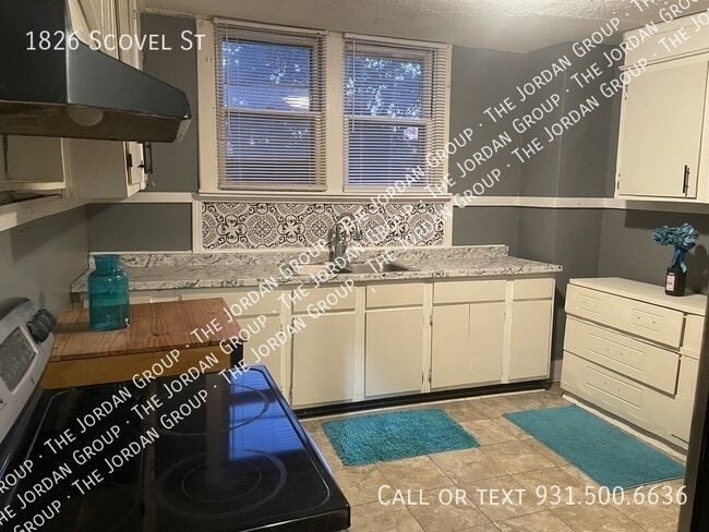 Building Photo - 1826 Scovel St