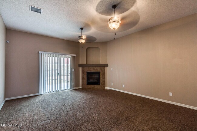 Building Photo - 14340 Apache Point Dr