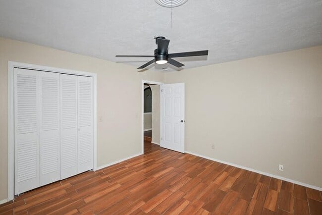 Building Photo - 5307 Winslow St