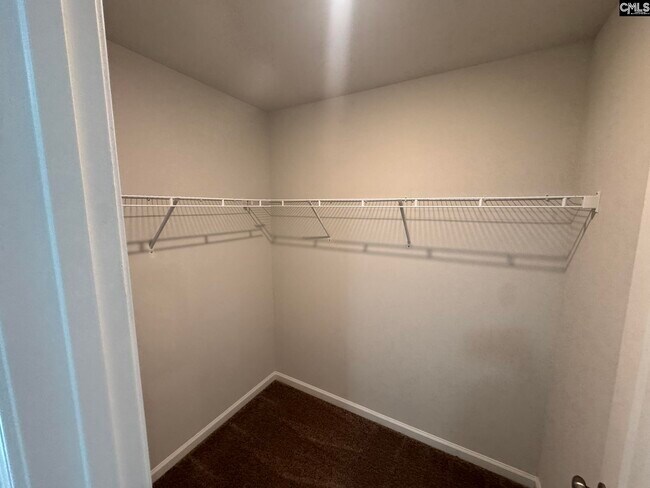 Building Photo - 417 Eclipse Ln