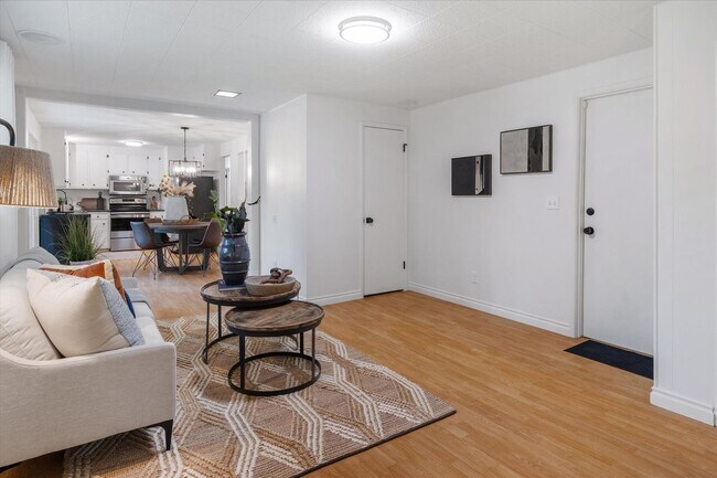 Building Photo - Remodeled Rambler with 2/Car garage, RV Parking and an Impressive Back Yard!!!!!