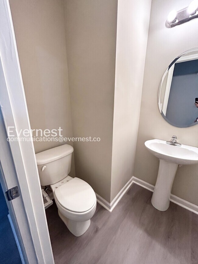 Building Photo - 3612 Mizell Rd