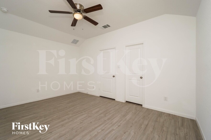 Building Photo - 1260 Treehouse Ln