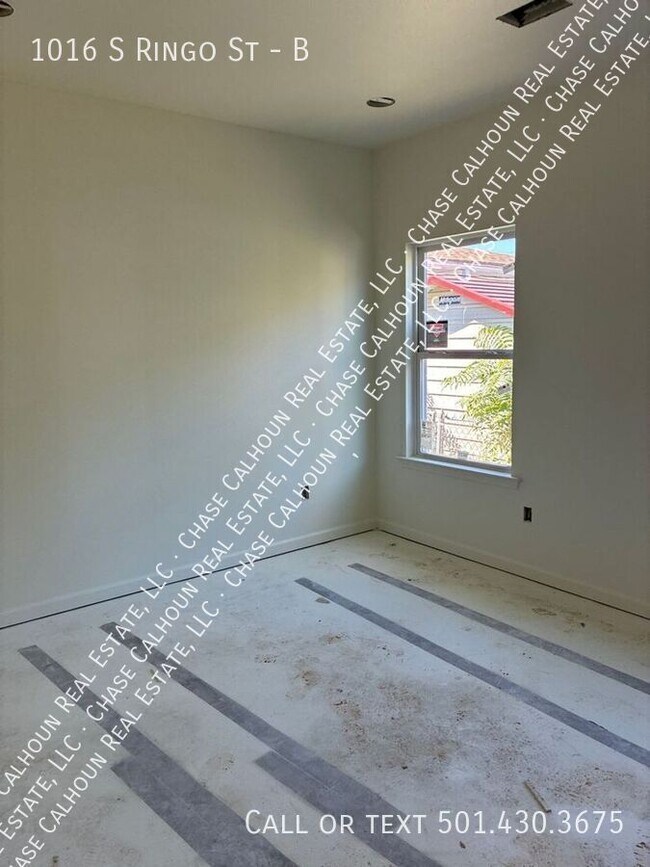 Building Photo - 1016 S Ringo St