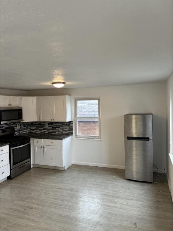 Building Photo - 323 Smith Wy