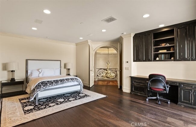 Building Photo - 1 Rim Ridge