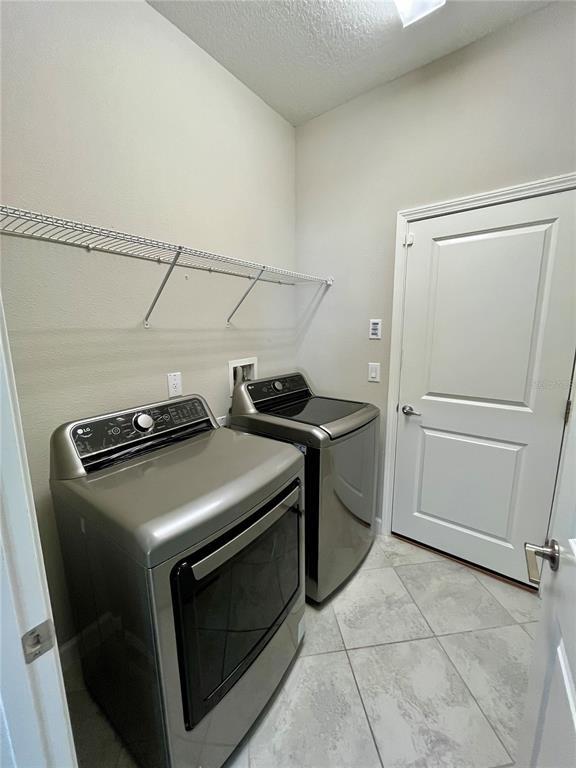 Building Photo - 25149 Lambrusco Loop