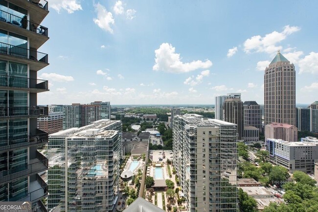 Building Photo - 1080 Peachtree St NE