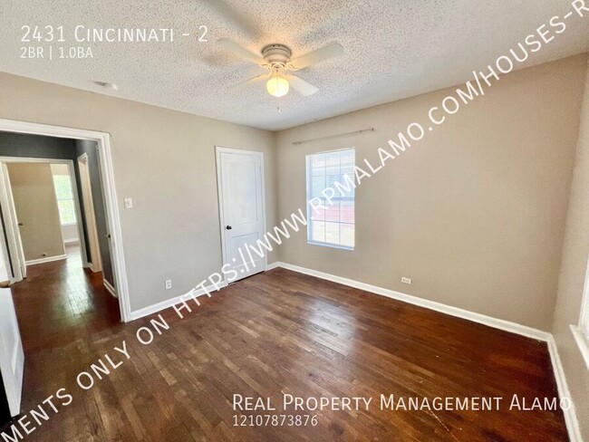 Building Photo - **MOVE-IN SPECIAL!!** MUST SEE! Convenient...