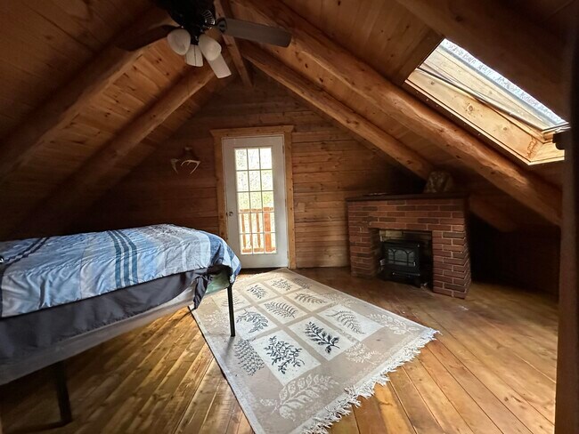 Building Photo - 14 Car Mar Ln