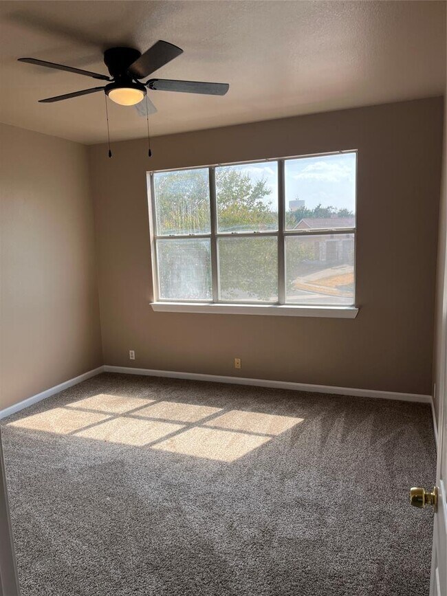 Building Photo - 2509 Tandi Trail Cove