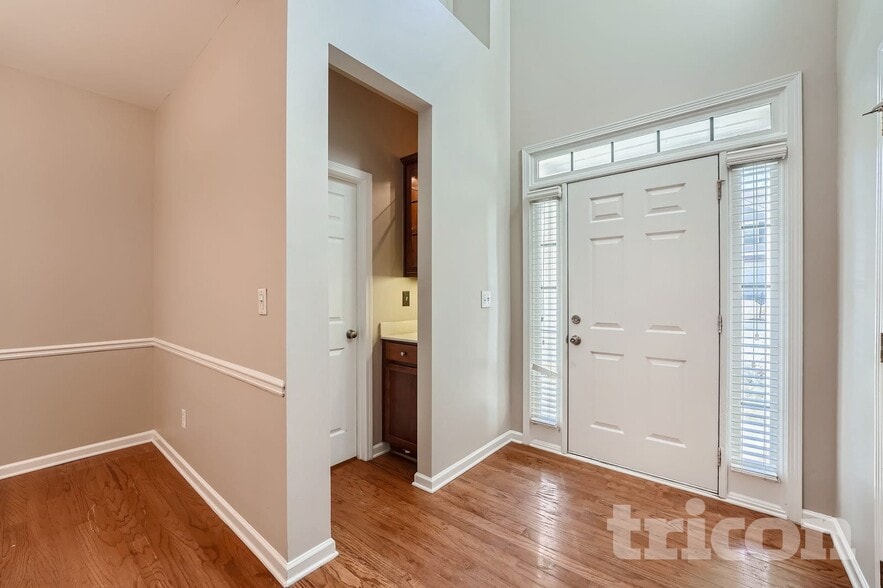 Building Photo - 2748 Pierce Brennen Ct NE