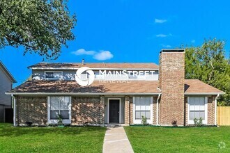 Building Photo - 817 Barcelona Cir