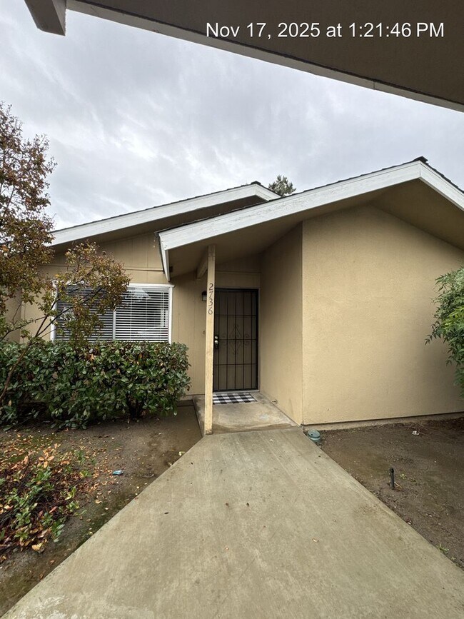 Building Photo - 2968