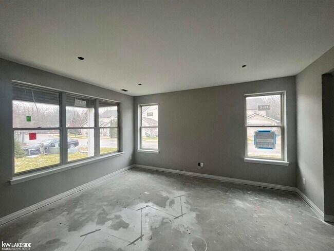 Building Photo - 11391 Izik's Way