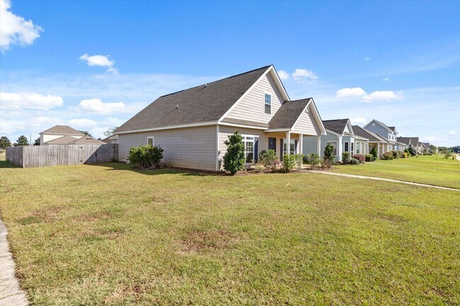 Building Photo - UPCOMING LISTING