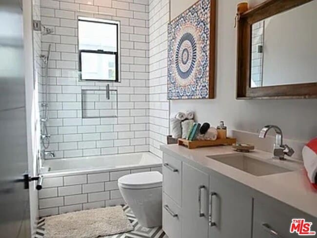 Building Photo - 1410 Coronado Terrace