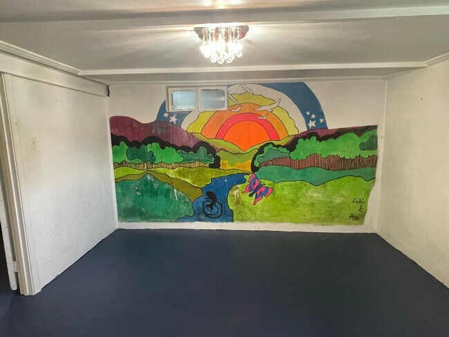 Building Photo - Welcome Home