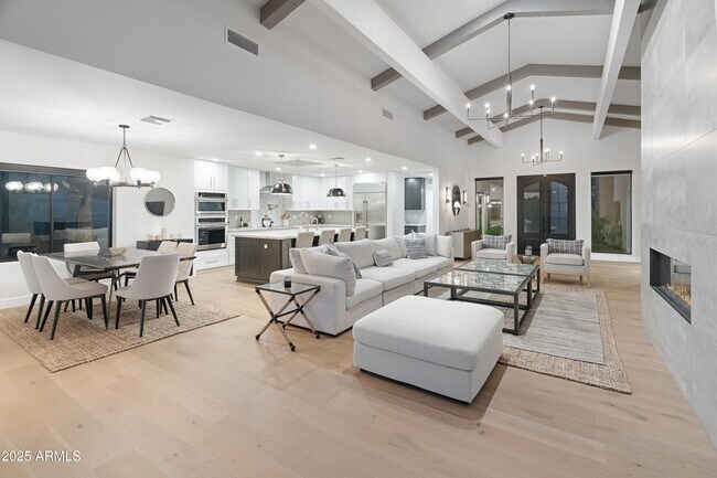 Building Photo - 8556 N 84th St