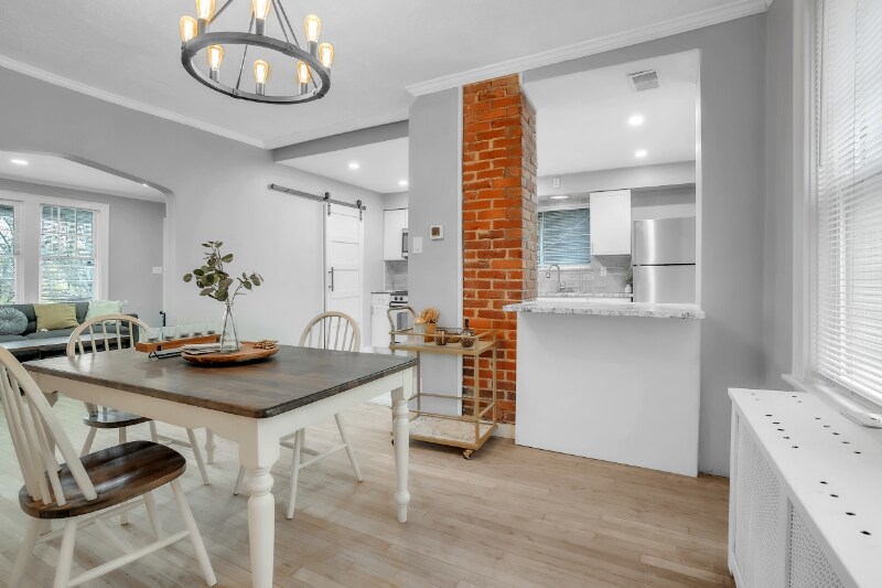 Building Photo - 6513 Stanton Ave