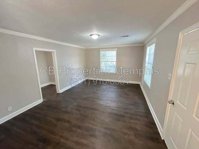 Building Photo - 1018 McEvers Cir