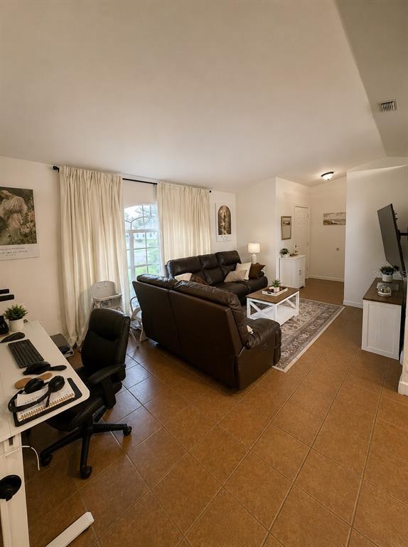 Building Photo - 2113 N Normandy Blvd