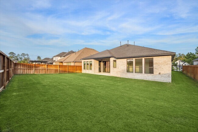 Building Photo - 28207 Cedar Peak Dr